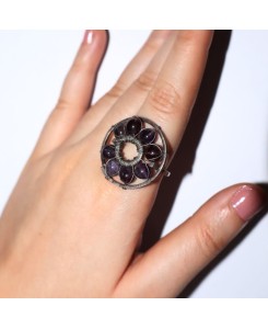 Amethyst ring in 999 fine...