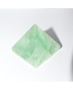 Fluorite Pyramid - 26mm